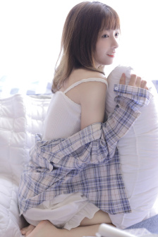 我爸比我小四岁